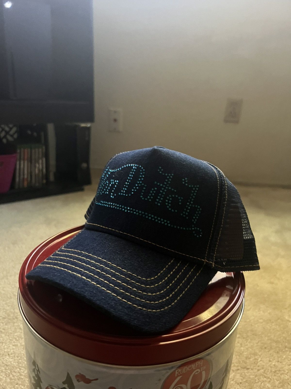 Vintage × Von Dutch NWT Von Dutch Denim And Stones Trucker Snapback Dark Blue Size ONE SIZE - 2 Thumbnail