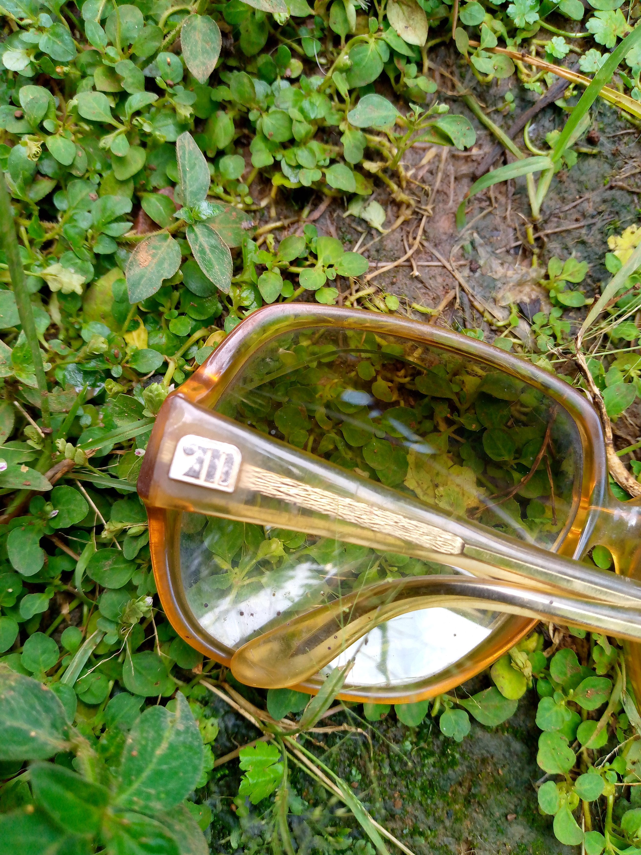 Vintage 70s Sunglasses Monalisa de Paris Size ONE SIZE - 3 Thumbnail
