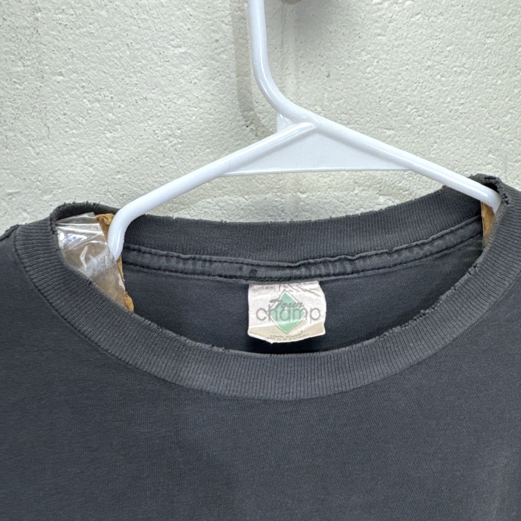 Vfiles VINTAGE 90s X Files Trust No One Graphic Tee Men’s Large Faded Black Grunge Size US L / EU 52-54 / 3 - 5 Thumbnail