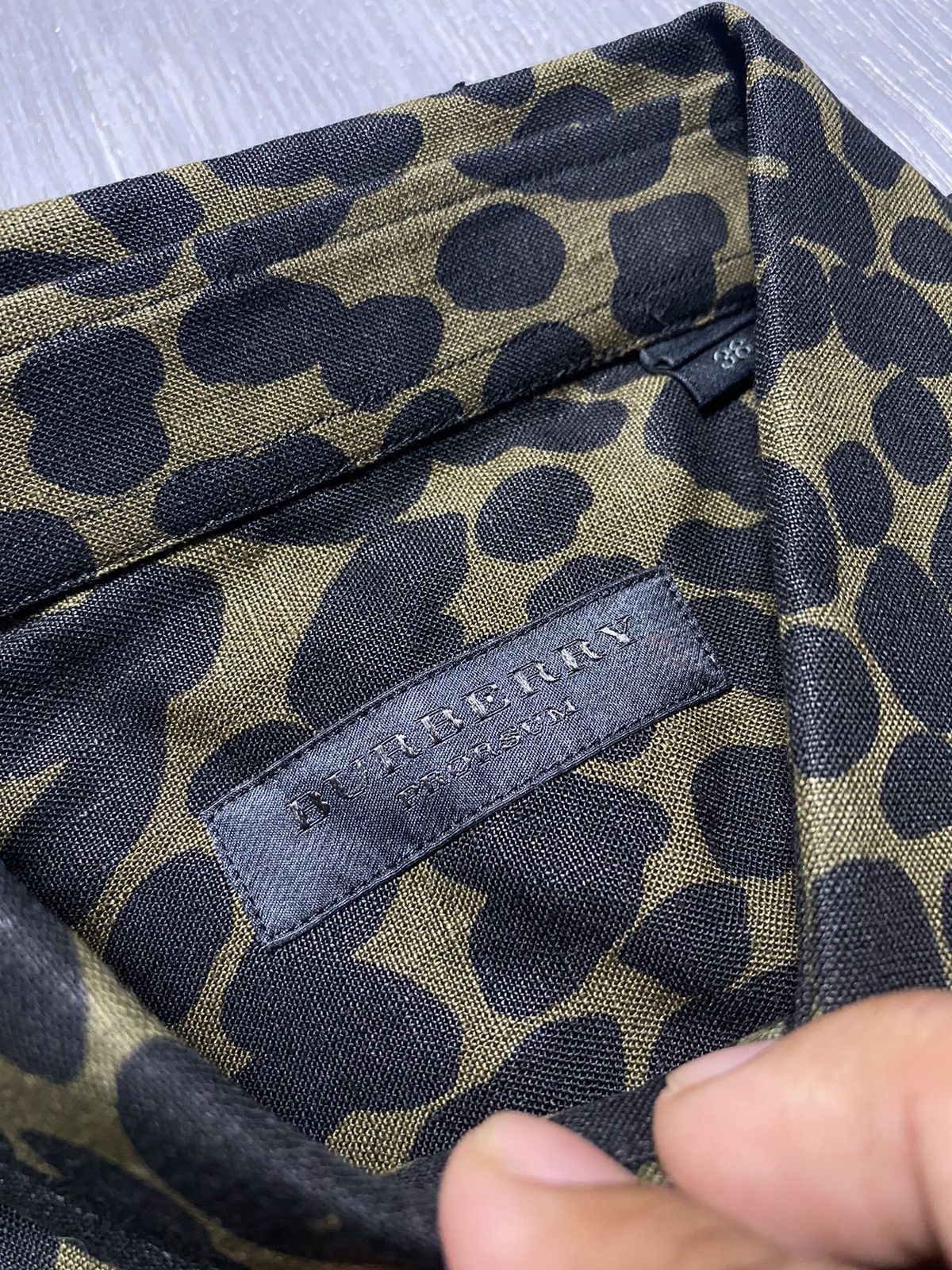 Burberry Prorsum SS14 Military Leo Print Linen Shirt Size US M / EU 48-50 / 2 - 9 Thumbnail