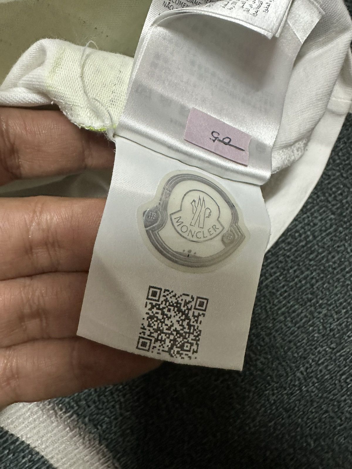 Moncler Moncler spellout tee Size M / US 6-8 / IT 42-44 - 5 Thumbnail