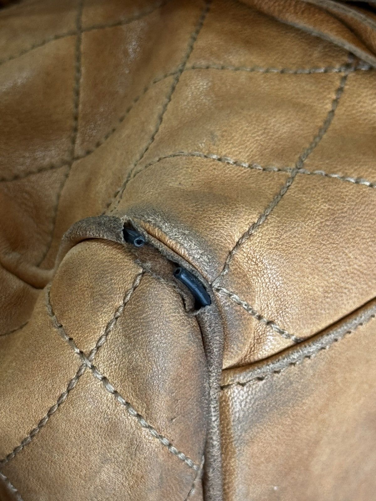 Bally Bally Leather Faded Luxury Designer Y2K Handle Bag Size ONE SIZE - 12 Thumbnail