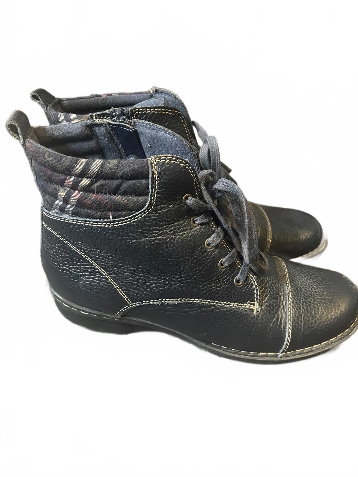 Designer Clark's leather booties Size US 10 / IT 40 - 1 Thumbnail