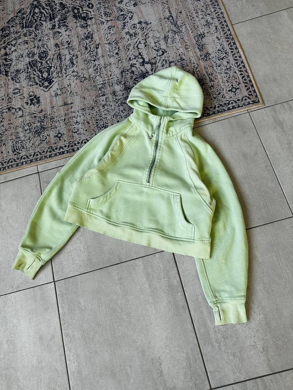 Lululemon Lululemon Zip Up Cropped Hoodie Size M Size M / US 6-8 / IT 42-44 - 3 Thumbnail