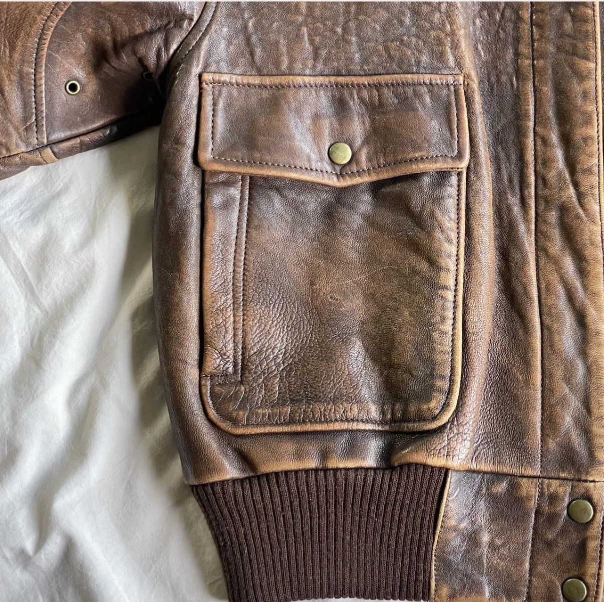 Vintage Classic bomber style jacket circa 1980s. Unisex. Size US M / EU 48-50 / 2 - 6 Thumbnail