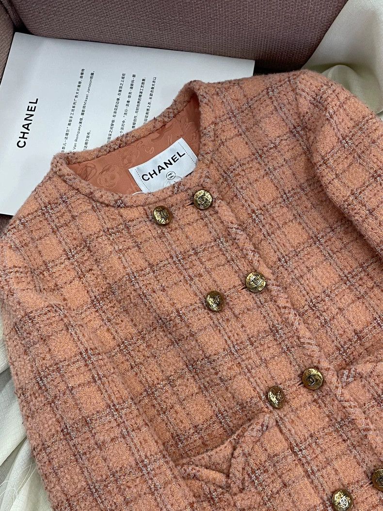 Chanel Chanel 24A Manchester orange tweed plaid jacket Size XXS / US 00 / IT 34 - 2 Thumbnail
