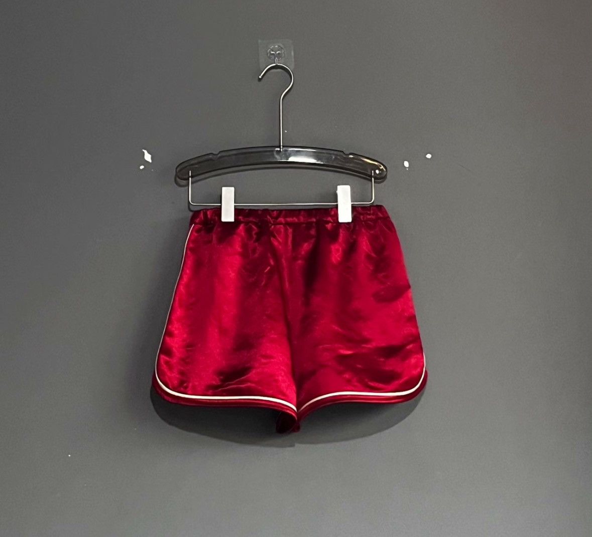 Gucci Gucci Size S Vintage cherry shorts 2503-Nextarrow Size 30" / US 8 / IT 44 - 1 Thumbnail