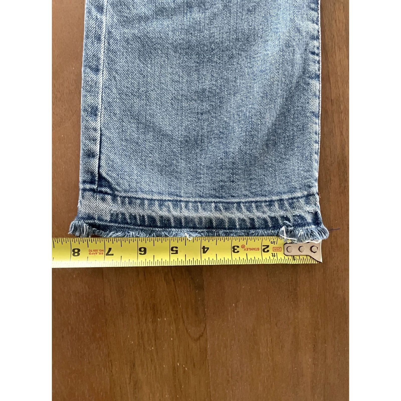 Vintage Derek Lam 10 Crosby Jeans Womens 32x27 Light Wash Mid Rise Cropped Flare Denim 5-Pocket Fringe Vintage No Size 24" / US 00 / IT 34 - 8 Thumbnail