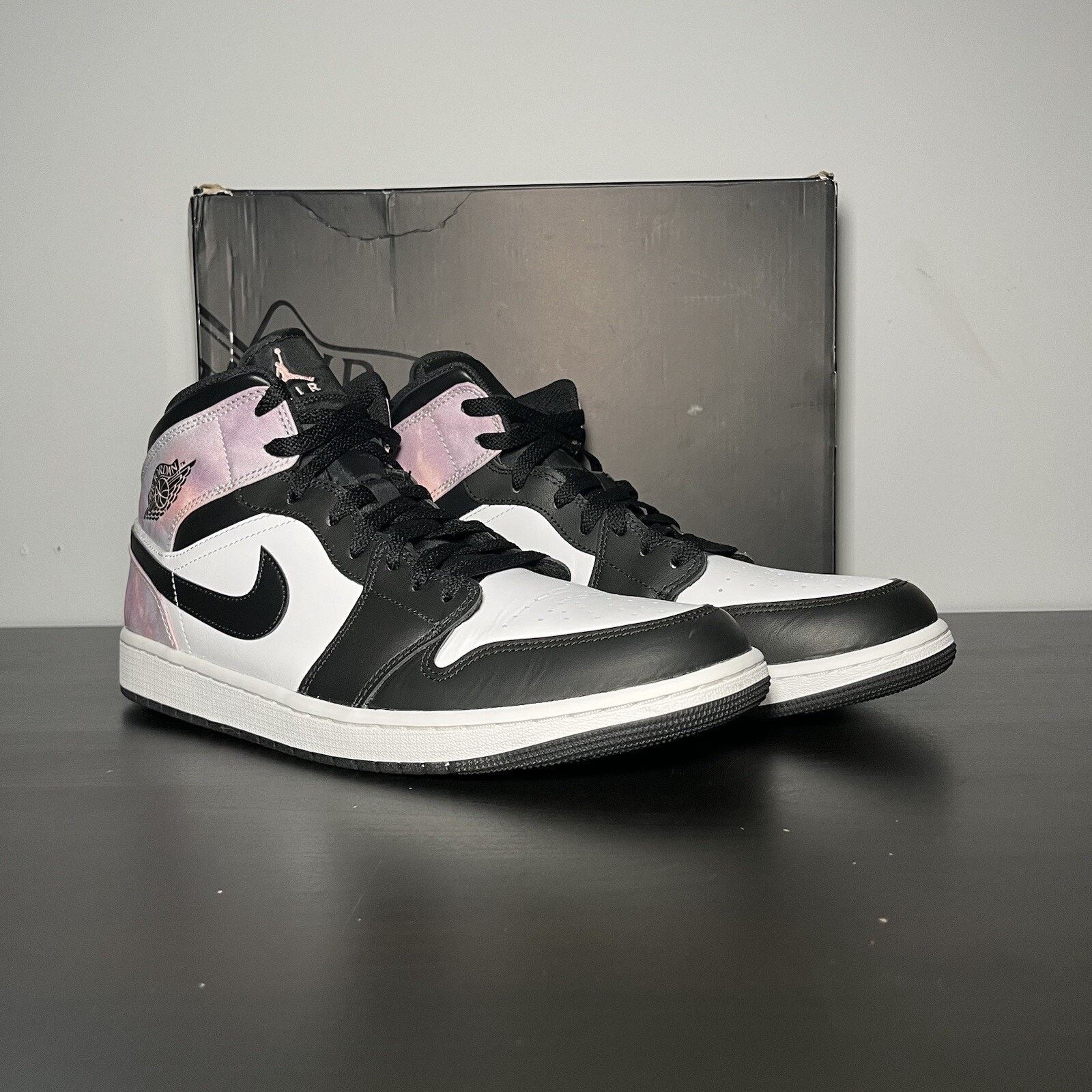 Nike Size 12.5 - Air Jordan 1 SE Mid Zen Master Size US 12.5 / EU 45-46 - 1 Thumbnail