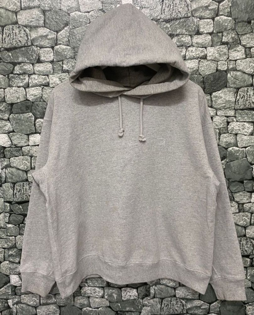 The North Face Vintage The North Face Sportwear Hoodies Size S / US 4 / IT 40 - 1 Thumbnail