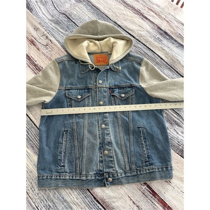 Levi's Levi's Blue Denim Jacket with Gray Hood & Sleeves Size US L / EU 52-54 / 3 - 8 Thumbnail
