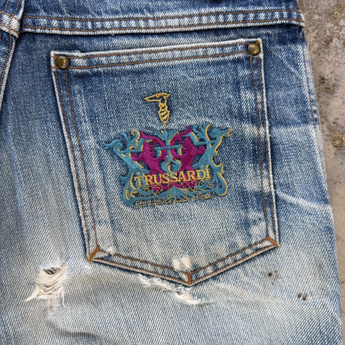Trussardi VINTAGE TRUSSARDI FADED RIPEP JEAN DENIM PANTS Size US 30 / EU 46 - 12 Thumbnail