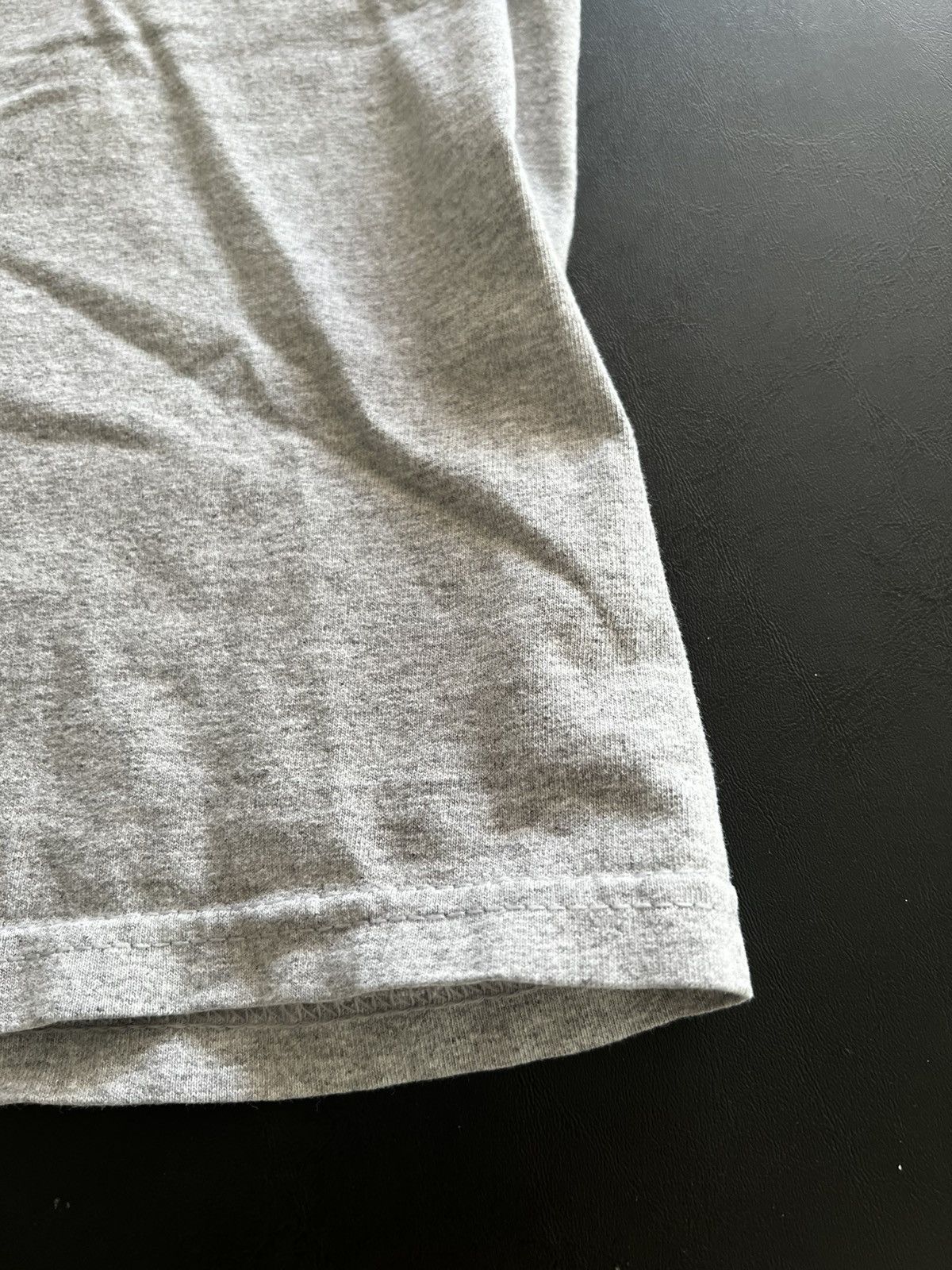 Disney × Vintage Vintage Disney Grey T-Shirt Size US L / EU 52-54 / 3 - 13 Thumbnail