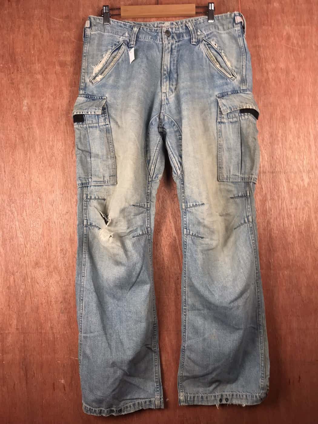 Blue Blue Japan Blue Blue Japan Distress Denim cargo Pants #2285DLAL Size US 32 / EU 48 - 1 Thumbnail