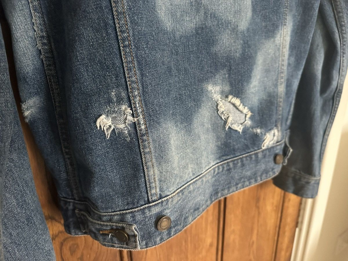 Saint Laurent Paris $1490 SS17 Saint Laurent Sweet Dreams studded denim jacket Size US L / EU 52-54 / 3 - 23 Thumbnail
