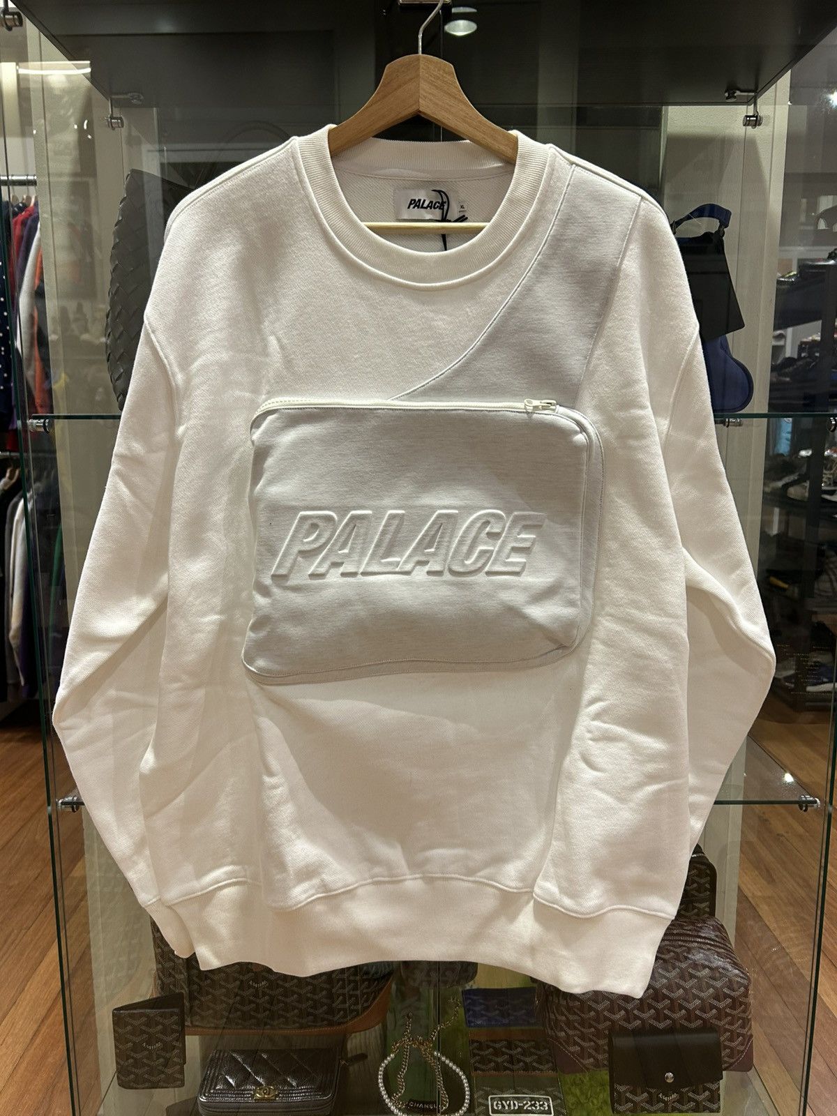 Palace × Streetwear × Umbro Palace x Umbro Warmup Crewneck White