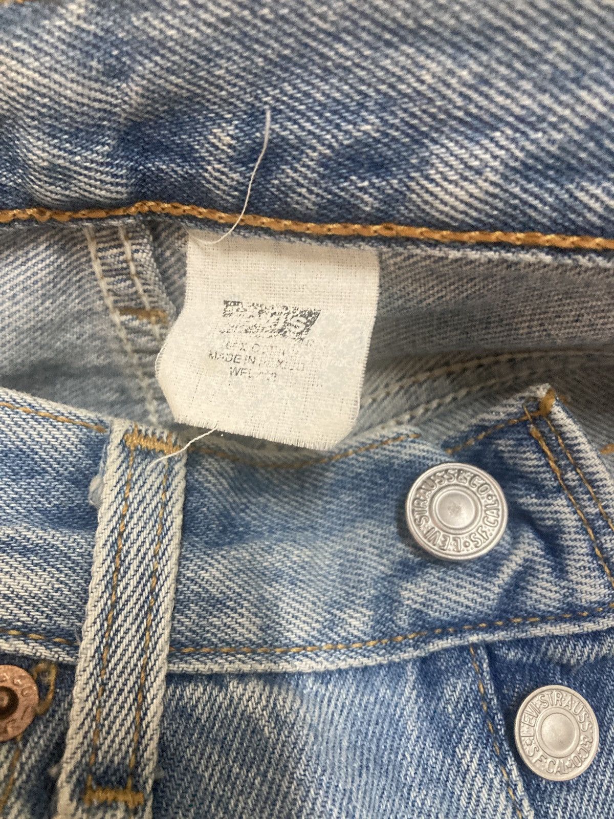 Levi's Vintage Y2K Levis 501 jeans Made in Mexico for Men Size US 31 - 4 Thumbnail