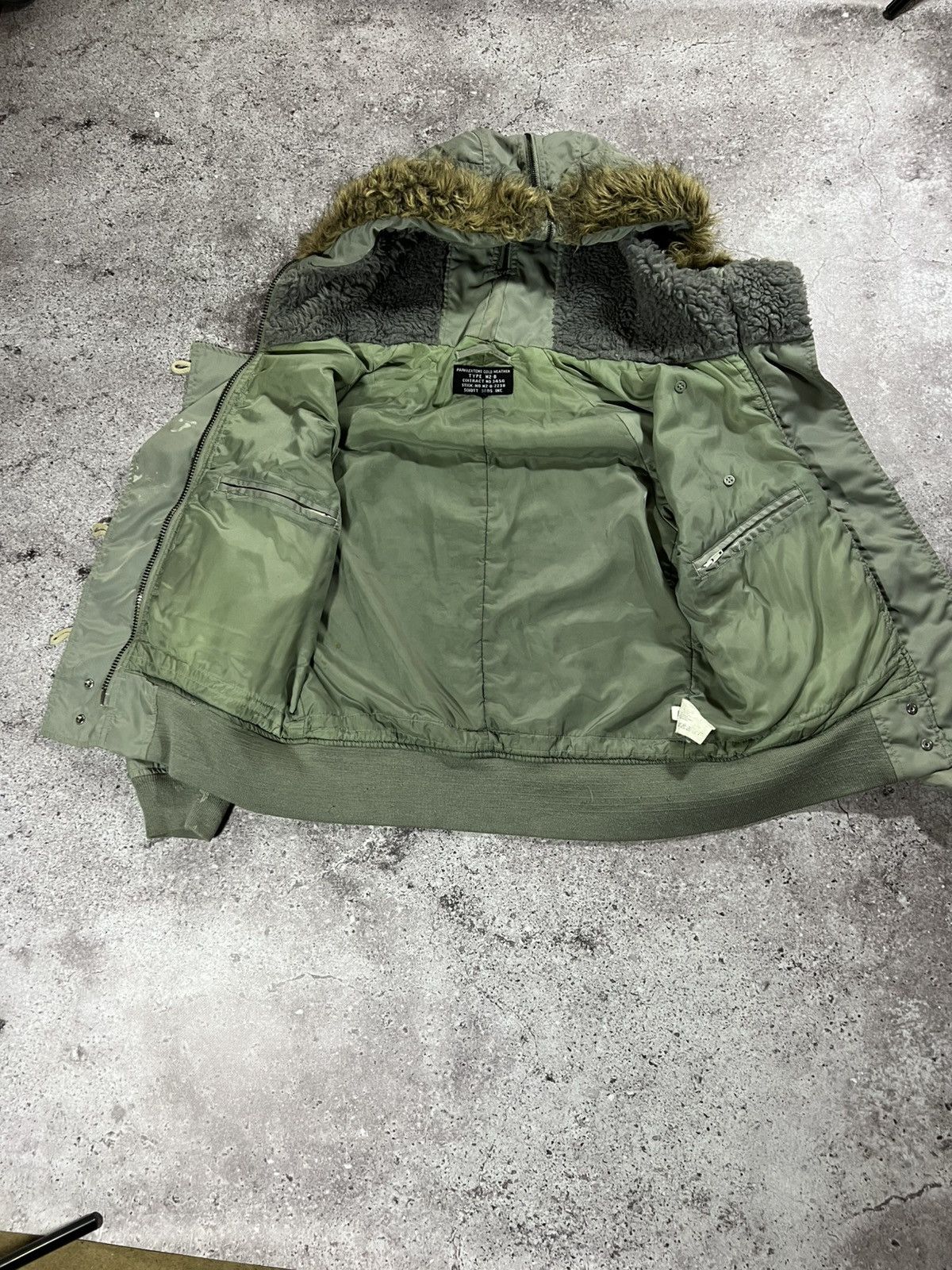 Schott Schott ub3 flyer DOWN JACKET BOMBER parka n2b fur Distressed Size US M / EU 48-50 / 2 - 8 Thumbnail