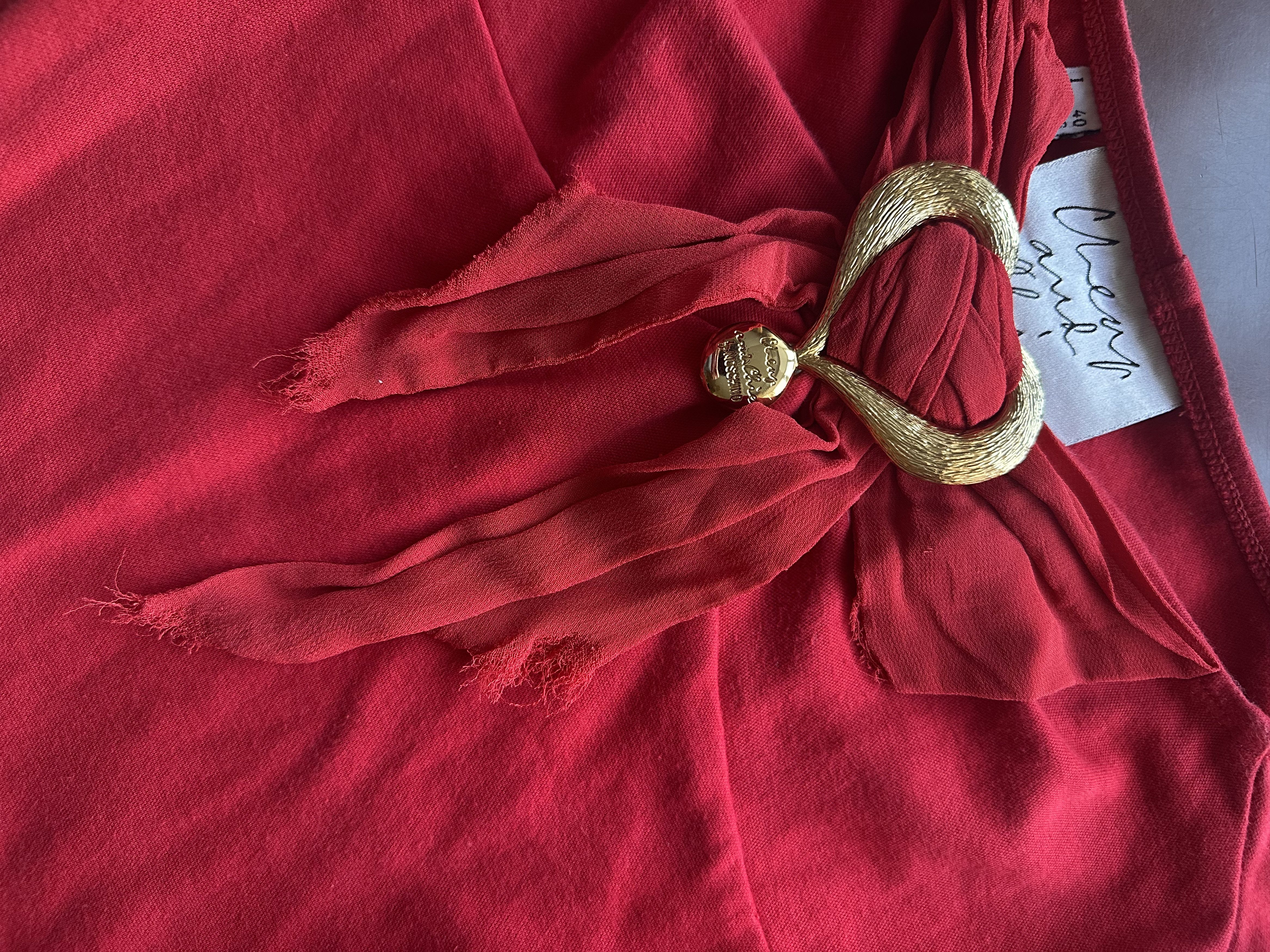 Moschino Moschino Cheap & Chic Vintage Red Bodysuit Gold Heart Detail Size S / US 4 / IT 40 - 14 Thumbnail