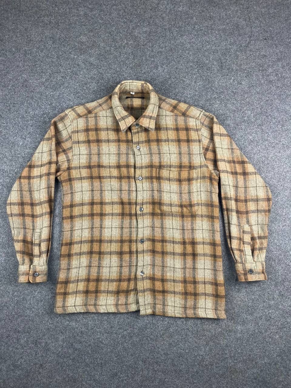 image of Cashmere Wool x Flannel Vintage s Eagle House Wool Flannel Shirt in Brown (Size Medium)