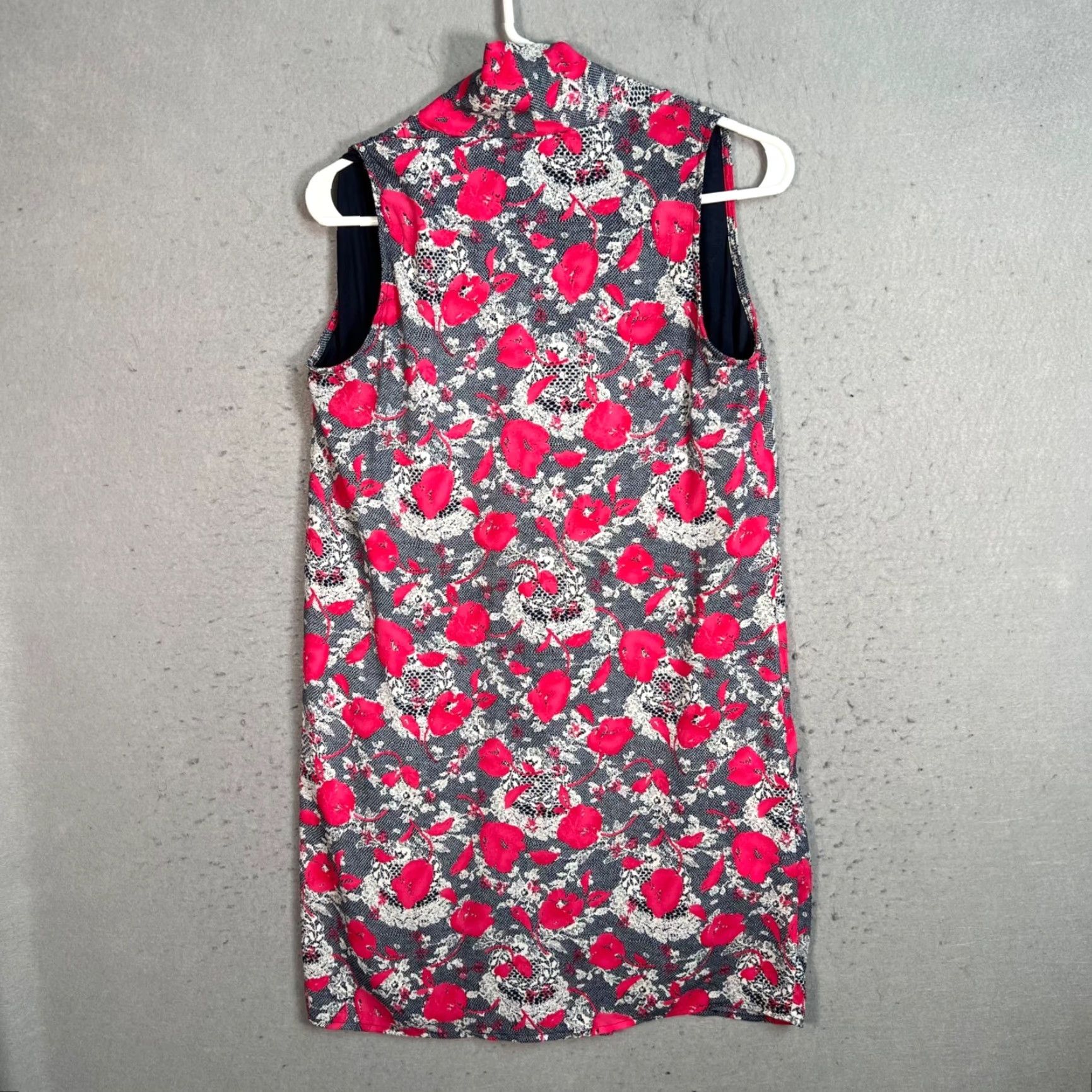 AQUA Aqua Pink Floral Sleeveless Mini Dress Womens Size XS V-Neck Ruffle Summer Spring Casual Short Dress - Womens XS Aqua Floral Sleeveless Pink Grey Size XS / US 0-2 / IT 36-38 - 2 Thumbnail