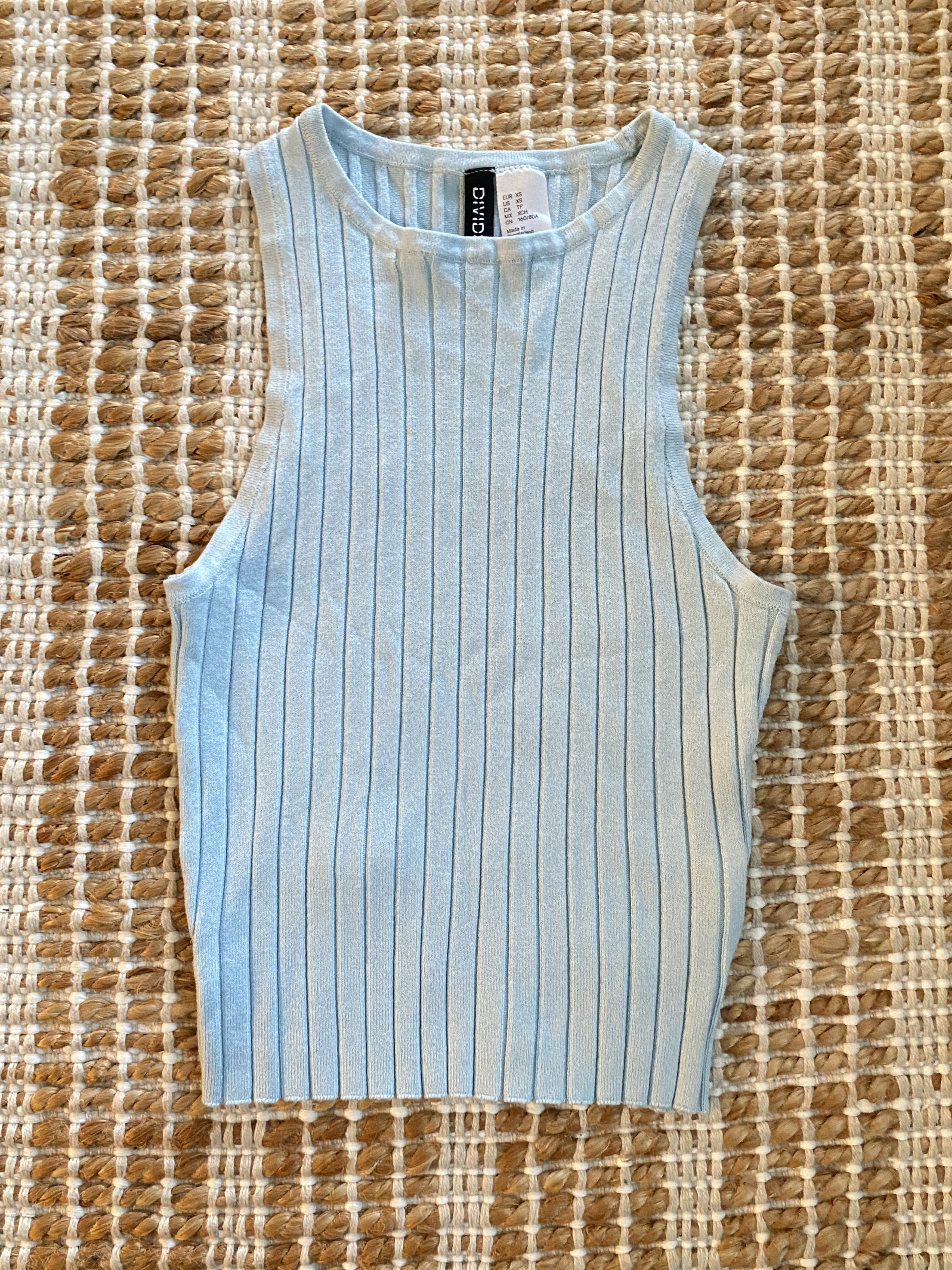 H&M H&M Divided Light Blue Cropped Halter Top – Size XS Size XS / US 0-2 / IT 36-38 - 1 Thumbnail
