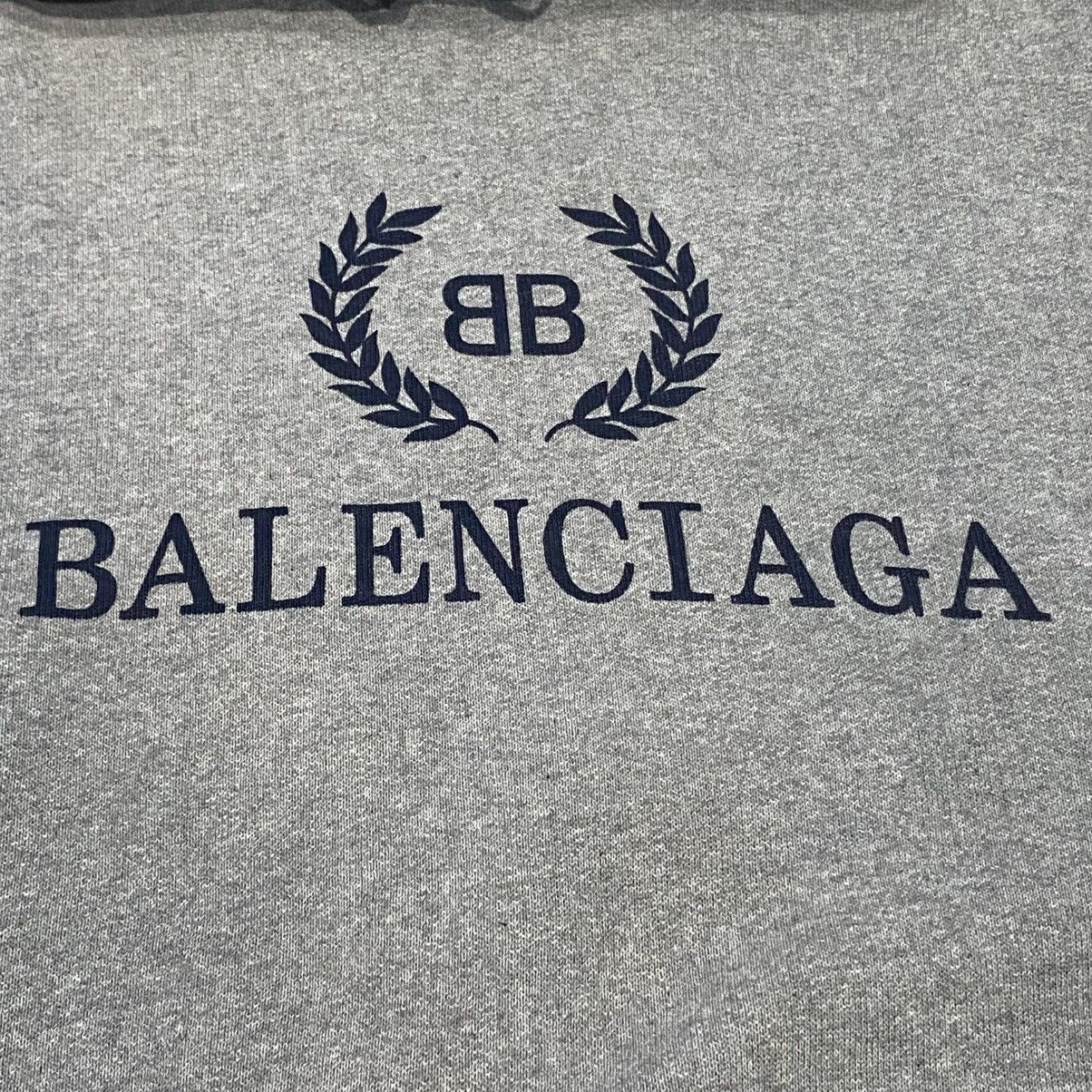 Balenciaga Balenciaga Crest Hoodie Pullover Size US XS / EU 42 / 0 - 3 Thumbnail