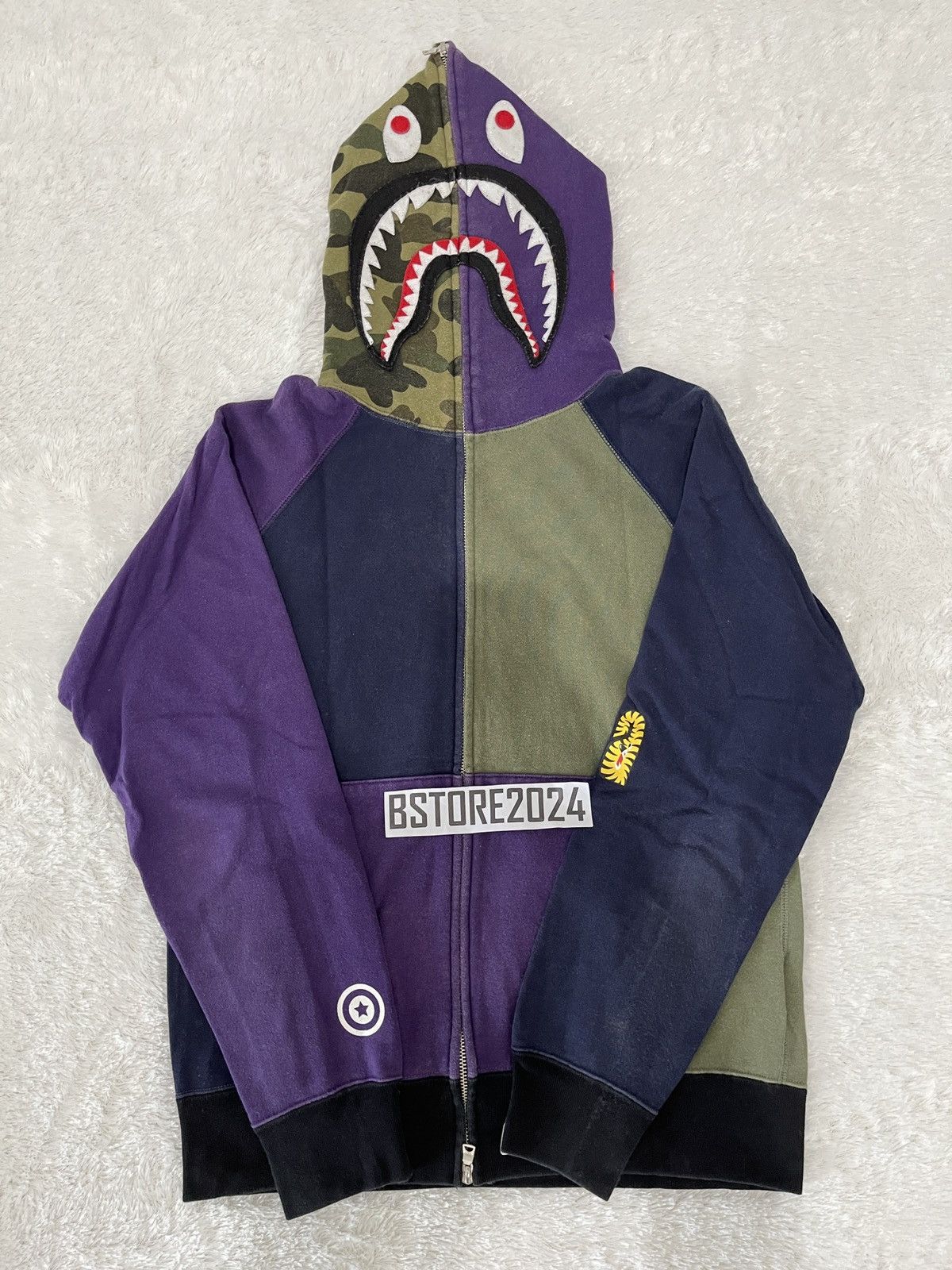 Bape BAPE Fullziphoodie crazy color shark Size US M / EU 48-50 / 2 - 1 Thumbnail