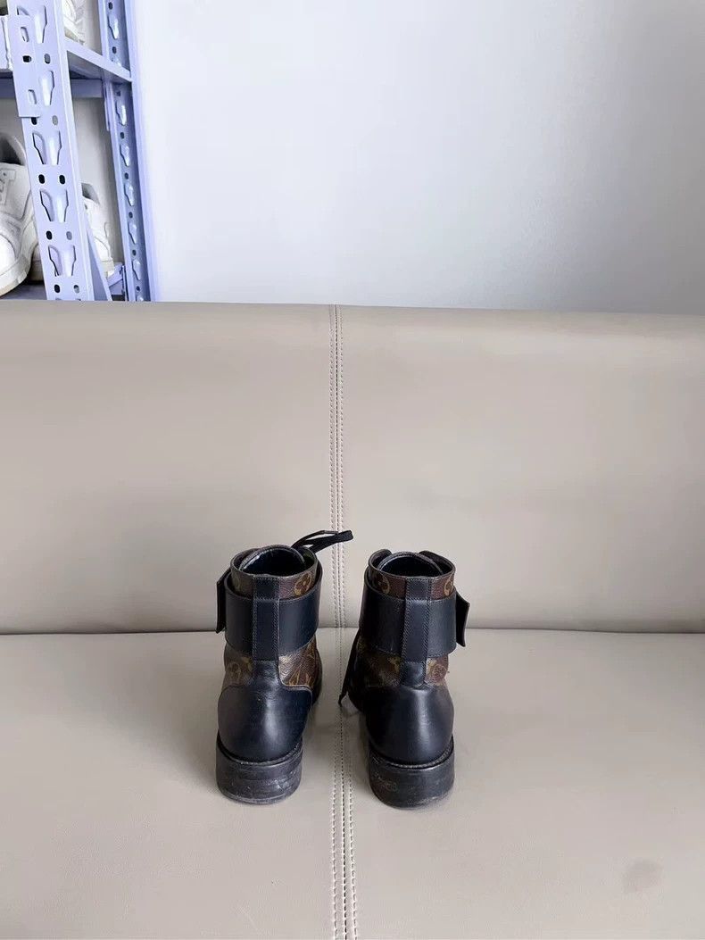 Louis Vuitton Louis Vuitton Brown Boots Size 35-2506 Size US 5 / IT 35 - 2 Thumbnail