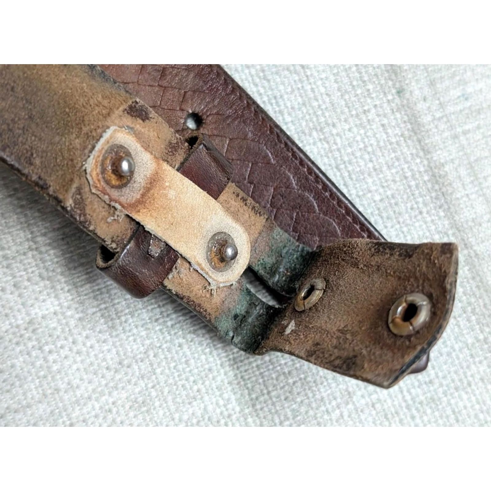 Vintage VINTAGE handcrafted western belt Tooled belt buckle 40 brown cowhide leather patina Men Belt XS? Size 40 - 7 Thumbnail