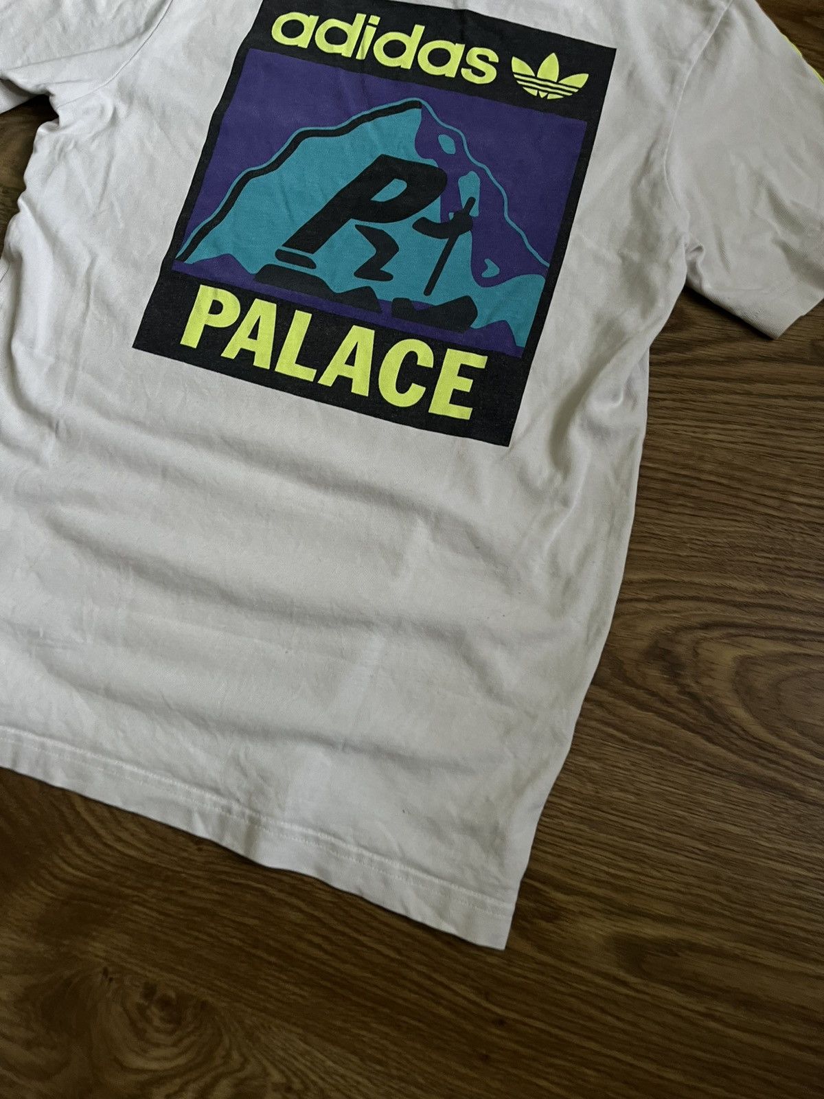 Adidas × Palace Adidas x Palce t-shirt Size US S / EU 44-46 / 1 - 7 Thumbnail