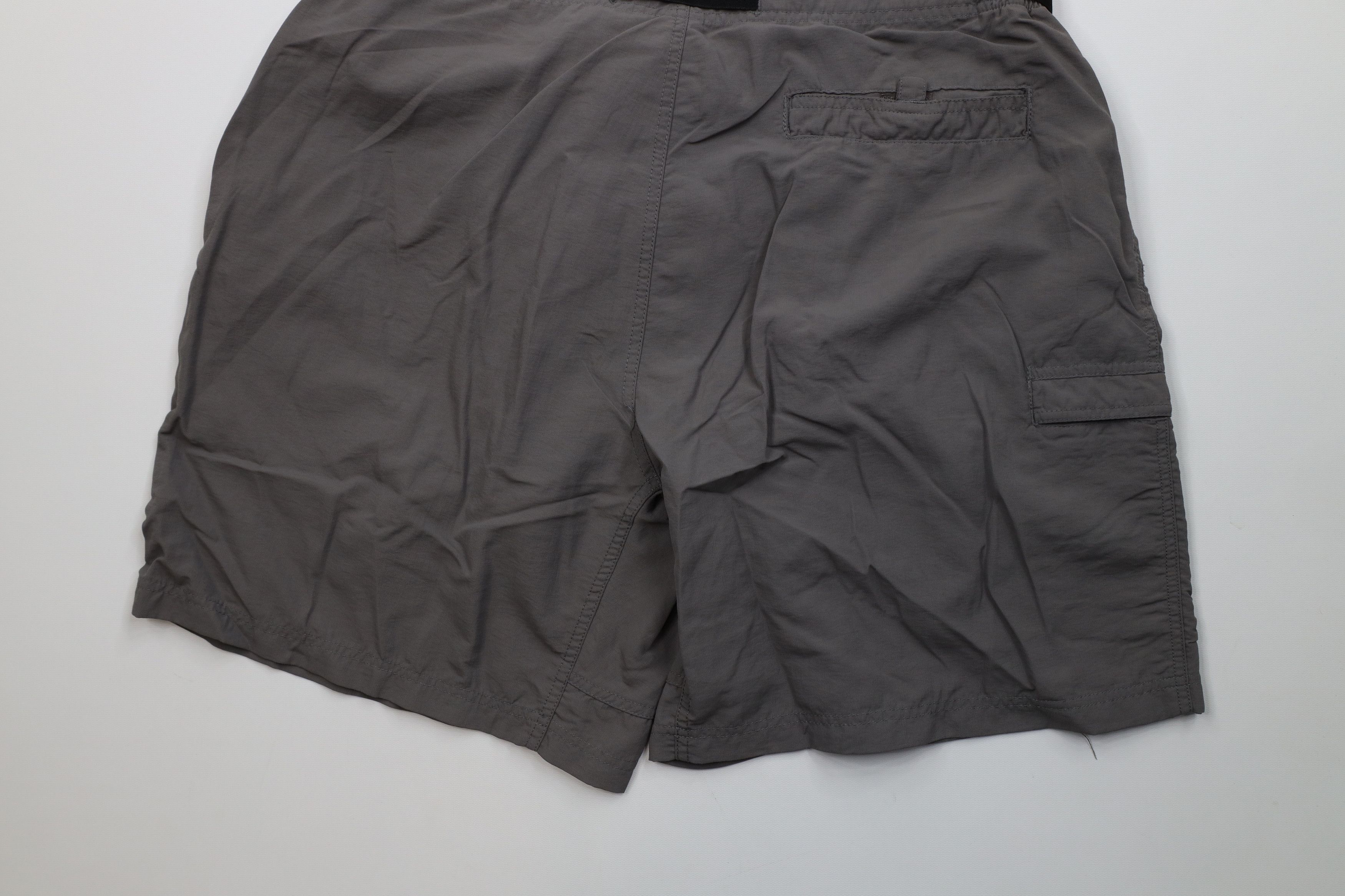 Vintage Vintage 90s Streetwear Above Knee Trekking Cargo Shorts Size US 34 / EU 50 - 13 Thumbnail