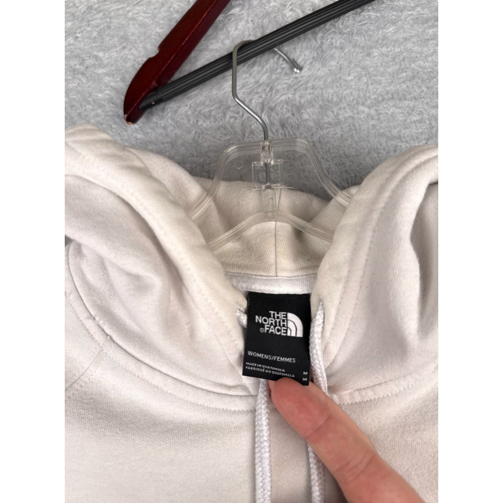 The North Face VINTAGE The North Face Hoodie Pullover Womens Medium White Logo Sweatshirt Activewear Size M / US 6-8 / IT 42-44 - 7 Thumbnail