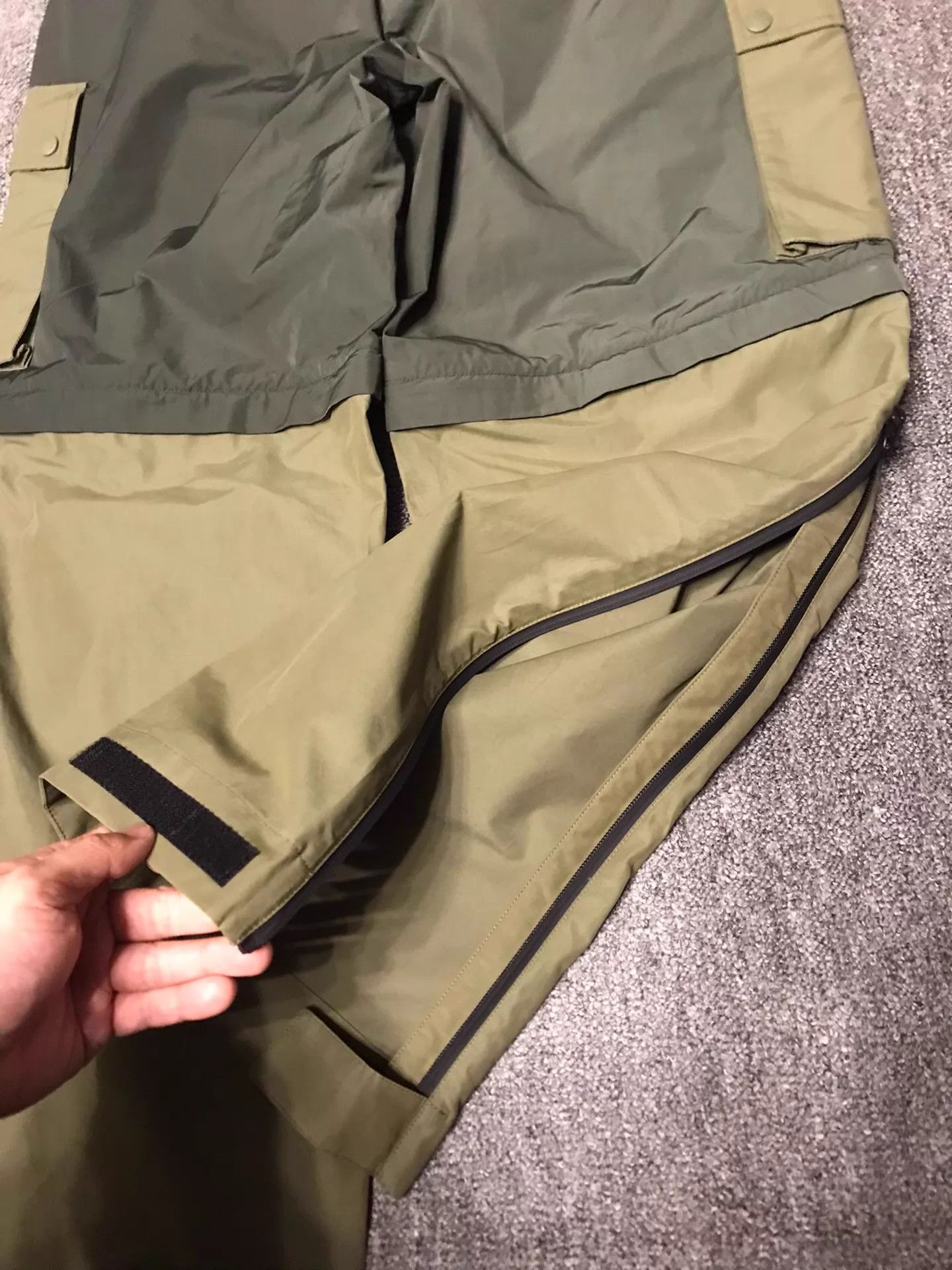 Moncler Moncler x Pharrell Williams Colorblocked Cargo Detach 48 Size US 32 / EU 48 - 8 Thumbnail