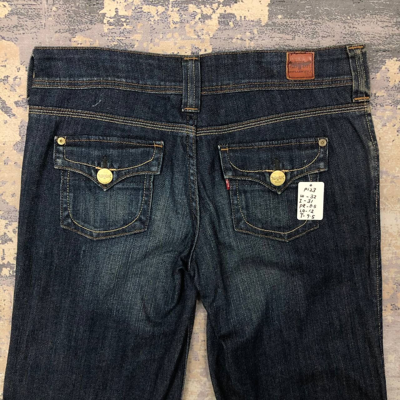 Levi's P123 LEVI'S LADY STYLE FLARED DENIM Size 30" / US 8 / IT 44 - 4 Thumbnail