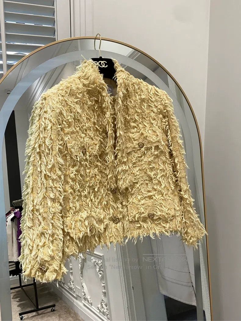 Chanel Chanel 21-year-old yellow streamer jacket Size XXS / US 00 / IT 34 - 1 Thumbnail