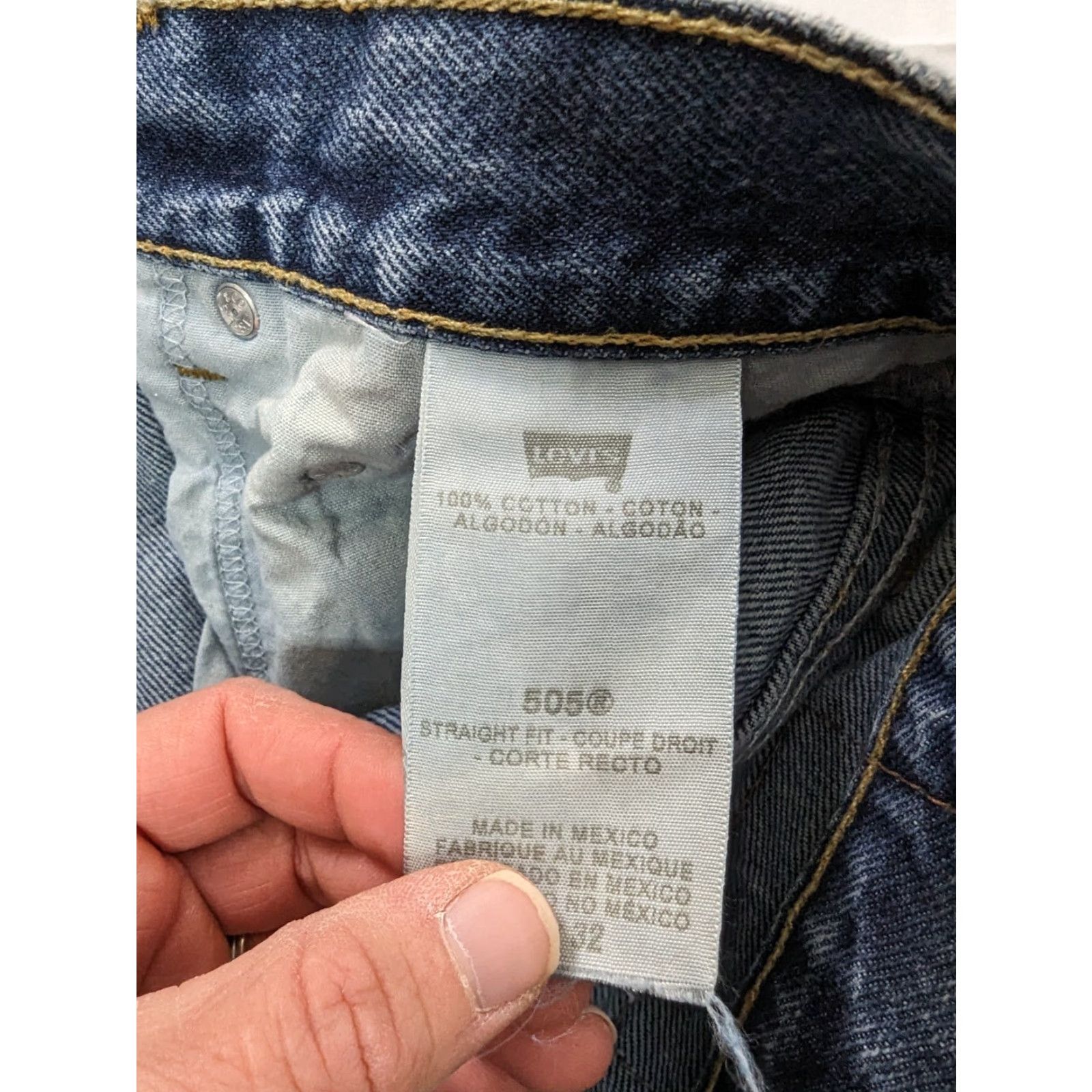 Levi's Levi's 505 Jeans Size 36x32 Medium Wash Regular Fit Distressed Denim 2000s M5M Mens Jeans Size US 36 / EU 52 - 4 Thumbnail