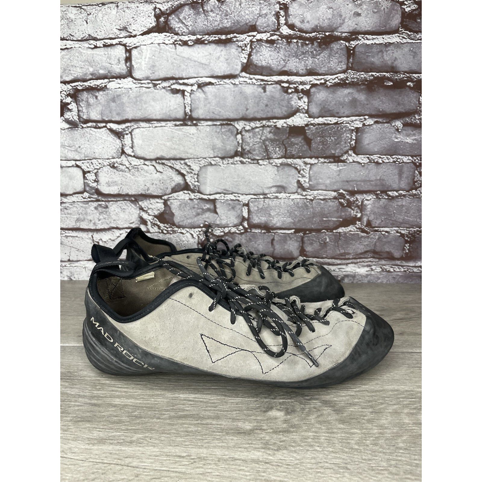 Other Mad Rock Phoenix Gray Synthetic Black Lace Rock Climbing Sho Size US 15 / EU 48 - 12 Thumbnail
