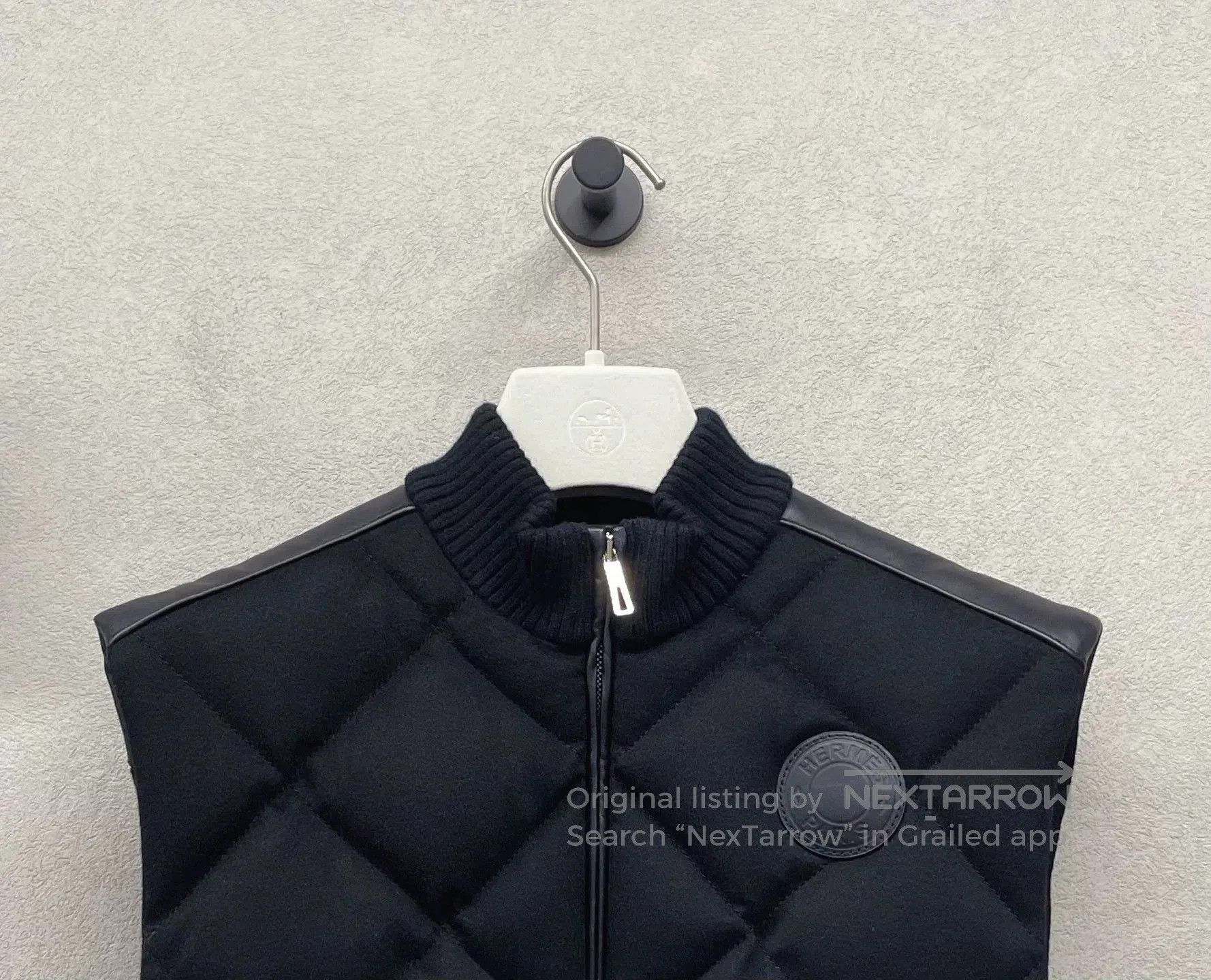 Hermes Hermes Black Sleeveless Down Vest. Size US XS / EU 42 / 0 - 5 Thumbnail