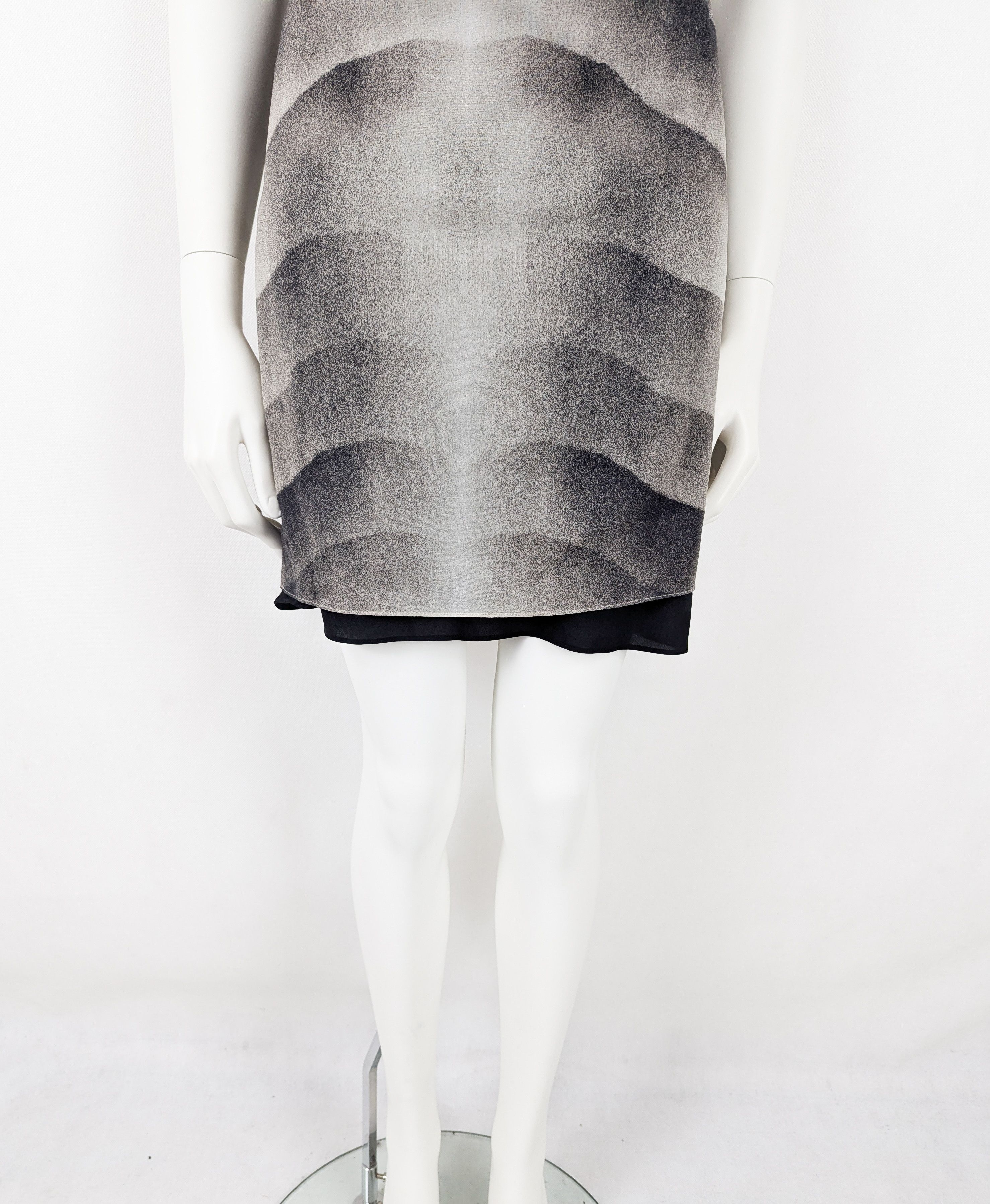 Helmut Lang Helmut Lang grey silk dress Size XS / US 0-2 / IT 36-38 - 4 Thumbnail