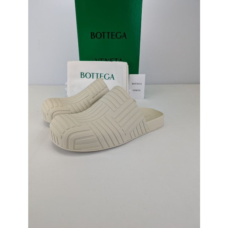 Bottega Veneta o1rshd1 Rubber Carpet Slider Sandal in Sea Salt Size US 10 / EU 43 - 12 Thumbnail