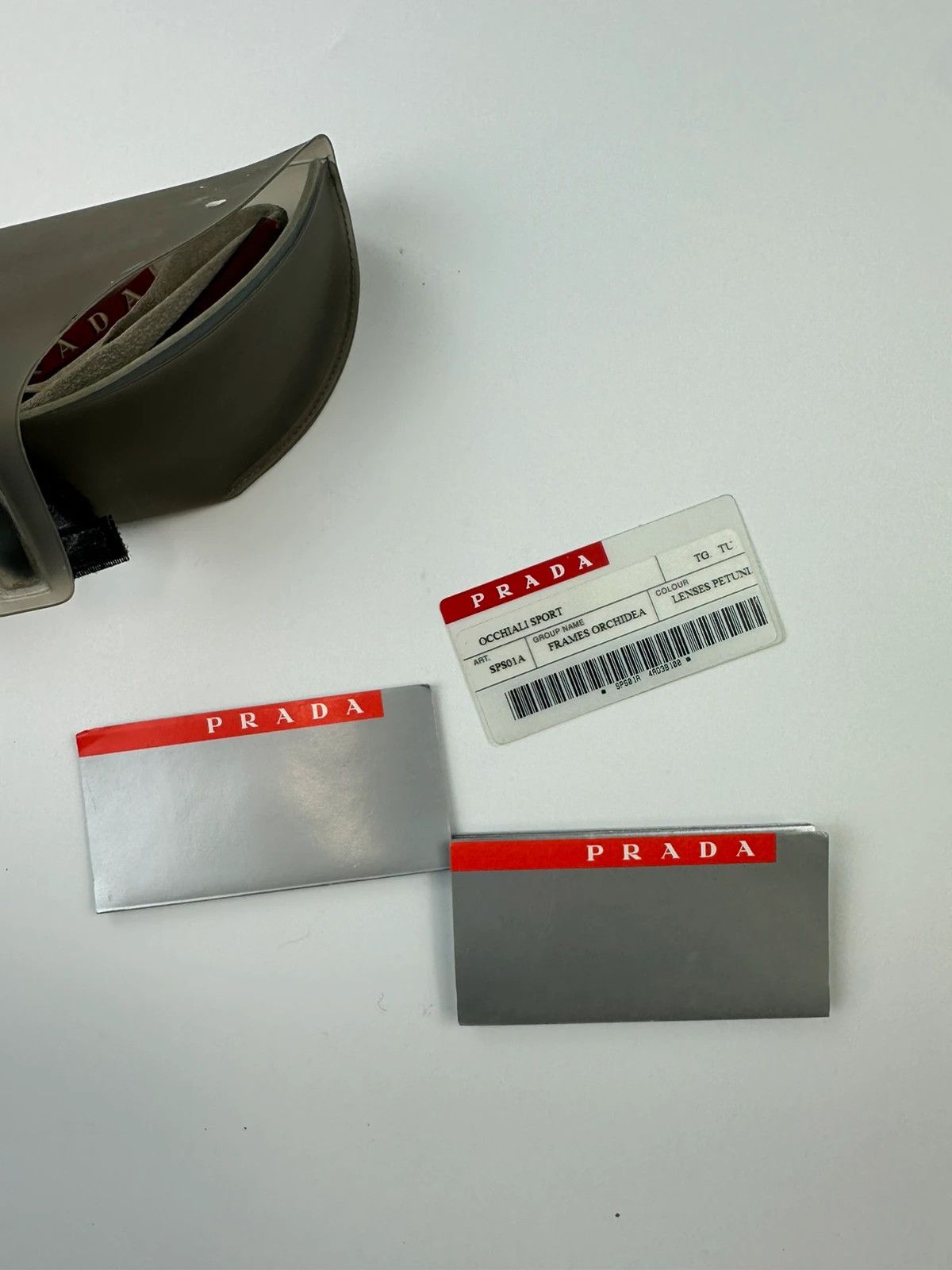 Prada Prada Sport 00’s Red & Black Sunglasses Size ONE SIZE - 16 Thumbnail