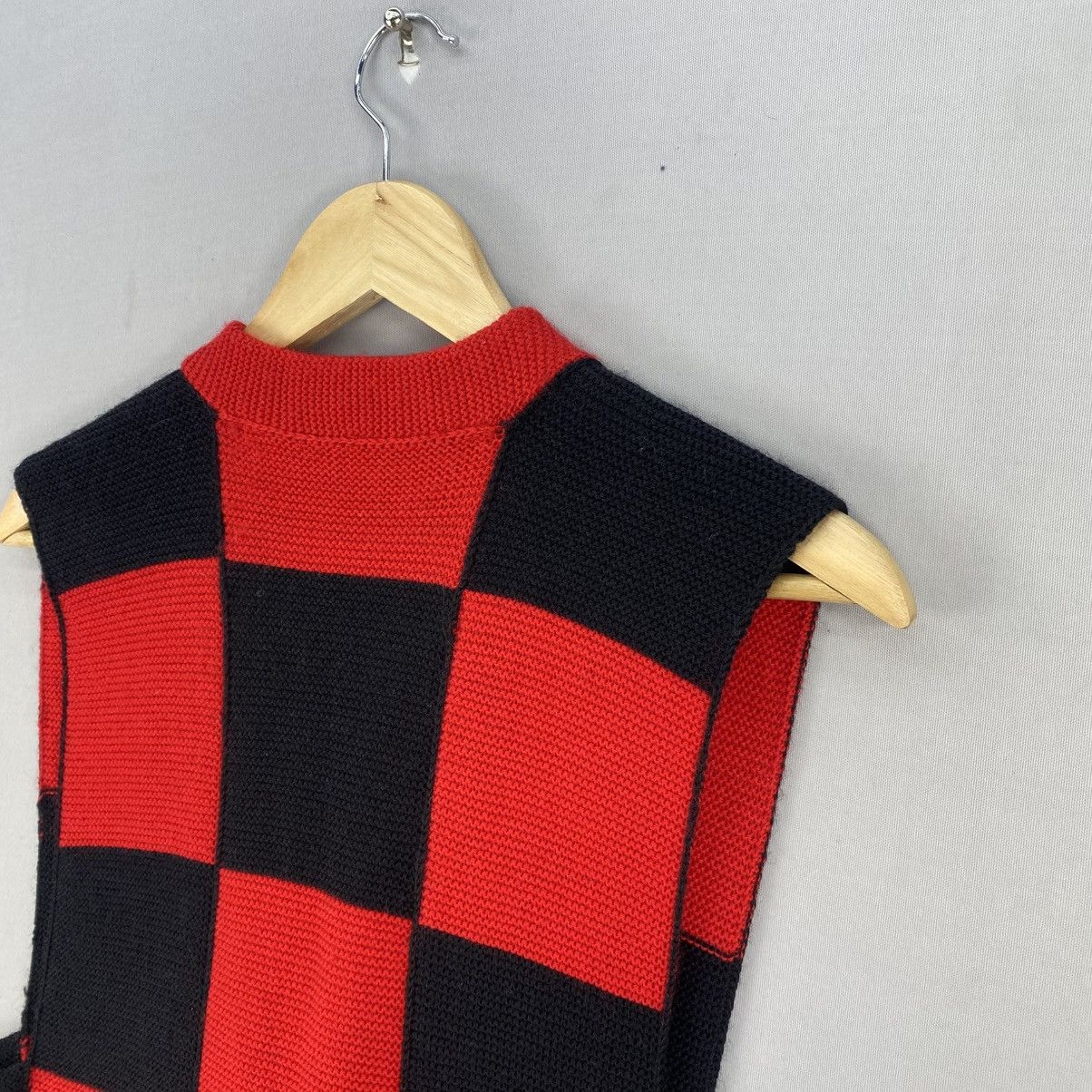 Aran Isles Knitwear Vintage Checkerbox Knit Vest Size US XS / EU 42 / 0 - 5 Thumbnail