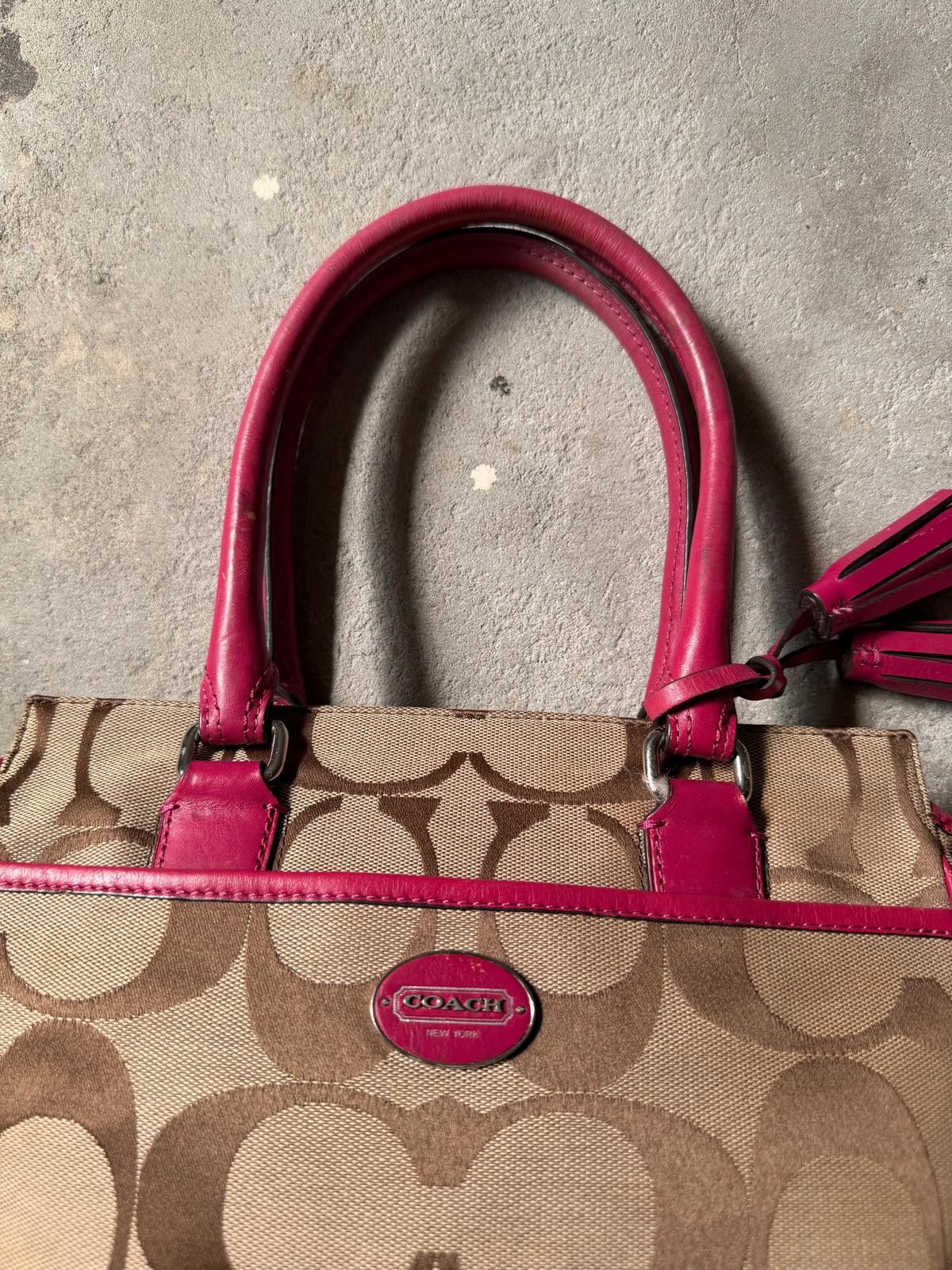 Coach Coach Signature Shoulder Bag Beige/Pink Size ONE SIZE - 3 Thumbnail