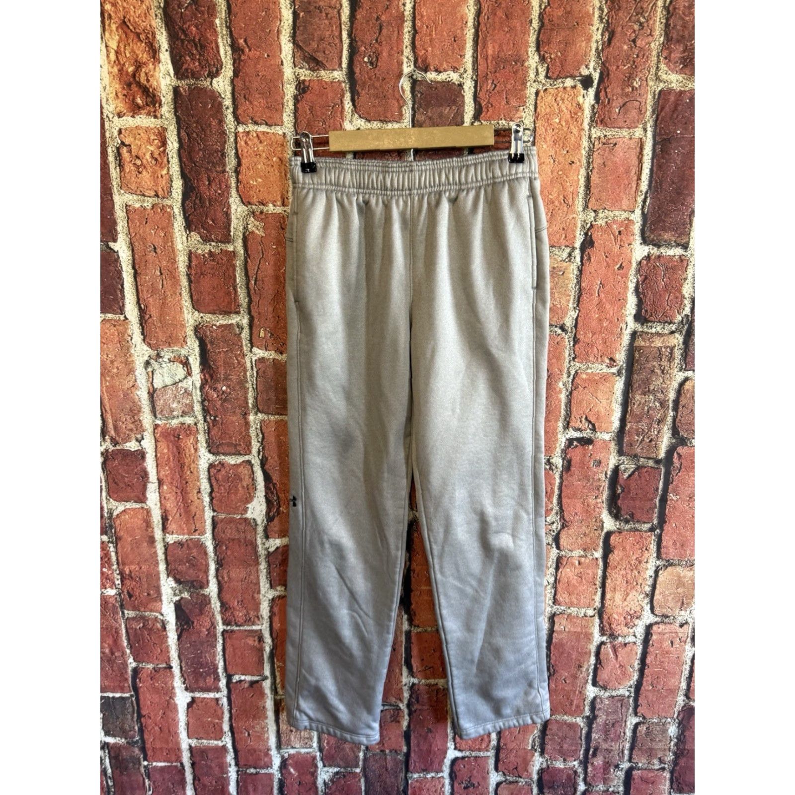 Under Armour Under Armour Sweatpants Mens Gray Fleece Drawstring Size S Pants Regular Activewear Size US 29 - 2 Thumbnail