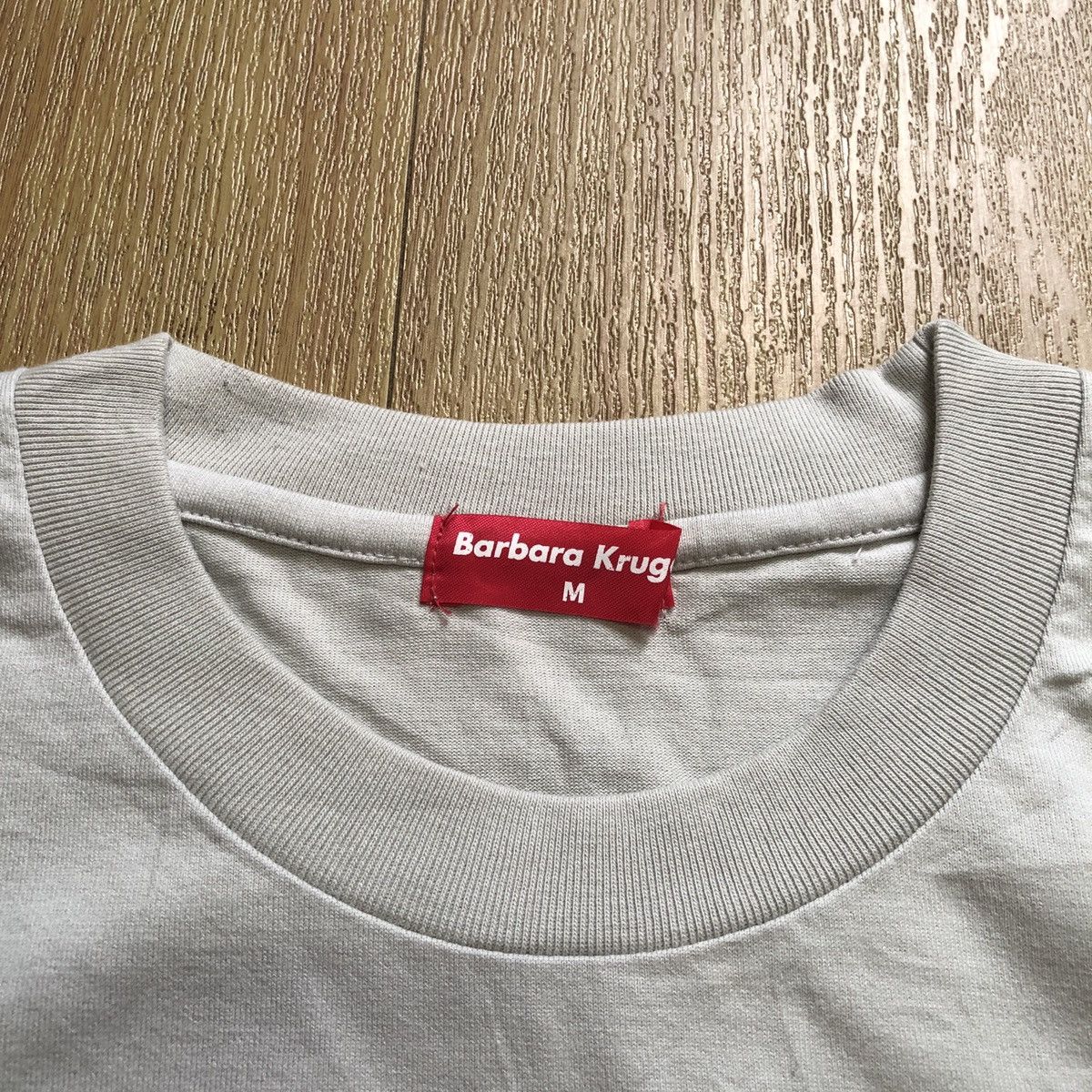 Barbara Kruger × Vintage Barbara Kruger Remote Control Graphic Tee Size US M / EU 48-50 / 2 - 4 Thumbnail