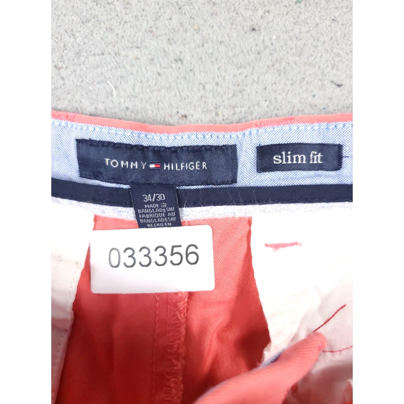 Tommy Hilfiger VINTAGE Tommy Hilfiger Pants Men 34x30 Chino Flat Front Casual Button Zip Pink Cotton Size US 34 / EU 50 - 8 Thumbnail