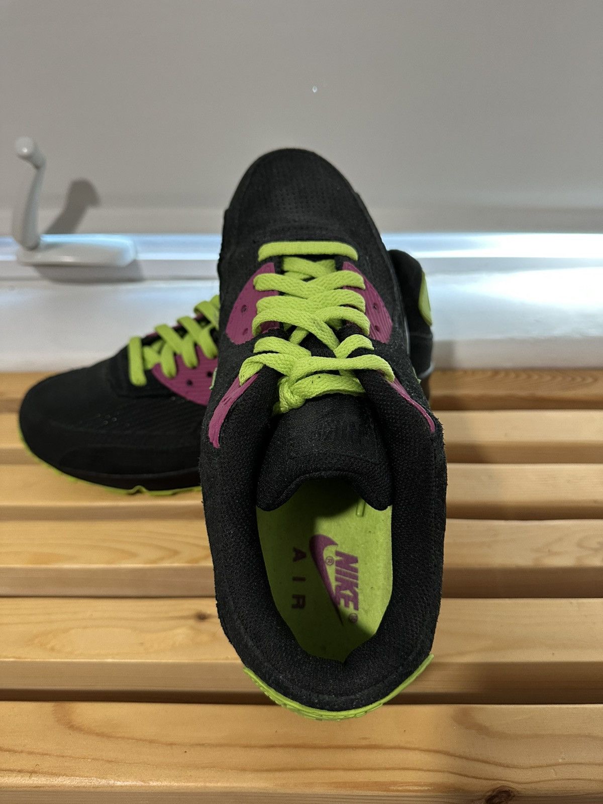 Nike Air Max 90 Premium Size US 9.5 / EU 42-43 - 4 Thumbnail