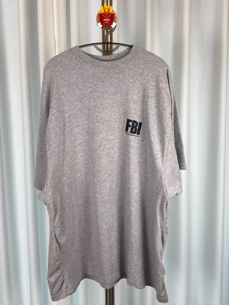 Balenciaga Balenciaga Logo Worn Crackle Letter Print Grey Short Sleev Size US L / EU 52-54 / 3 - 1 Thumbnail