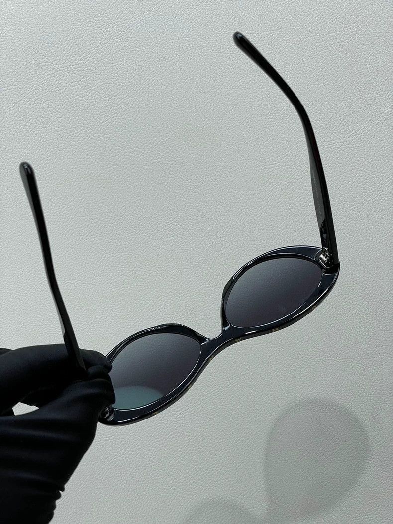 Chanel Chanel Cat Eye Sunglasses with Logo -2505 Size ONE SIZE - 3 Thumbnail
